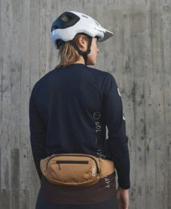 POC SPORTS Lamina Hip Pack -POC Shop 25120 1815 LaminaHipPack AragoniteBrown 1