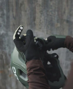 POC SPORTS Savant MTB Glove -POC Shop 30376 1460 SavantMTBGlove EpidoteGreen 1