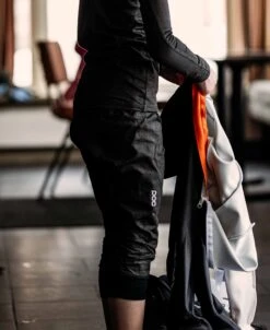 POC Base Armor Tights Jr 7 POC Base Armor Tights Jr -POC Shop 57223 BaseArmorTightsJr 1002 UraniumBlack 03