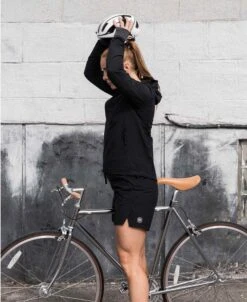 POC Women's Transcend Jacket -POC Shop PDP 62112 WsTranscend Jacket 1002 UraniumBlack 02 0691b3a2 5a7c 4394 8214 1cb222ce50cc