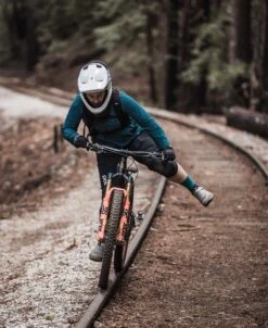 POC Resistance Pro DH Glove 8 POC Resistance Pro DH Glove -POC Shop Resistance Dh Glove Uranium Black 2 c6e2ff30 1a82 42ee 9ec9 54d12bdc0379