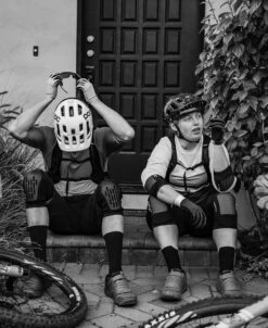 POC VPD System Lite Knee -POC Shop VPD SYSTEM LITE KNEE Uranium Black 2 9ac8a5fd 914f 47d0 9006 40800c51be61